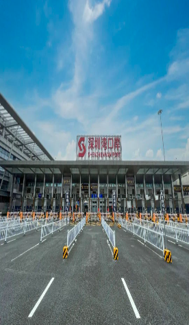 Refurbished Gongbei Port main hall in operation